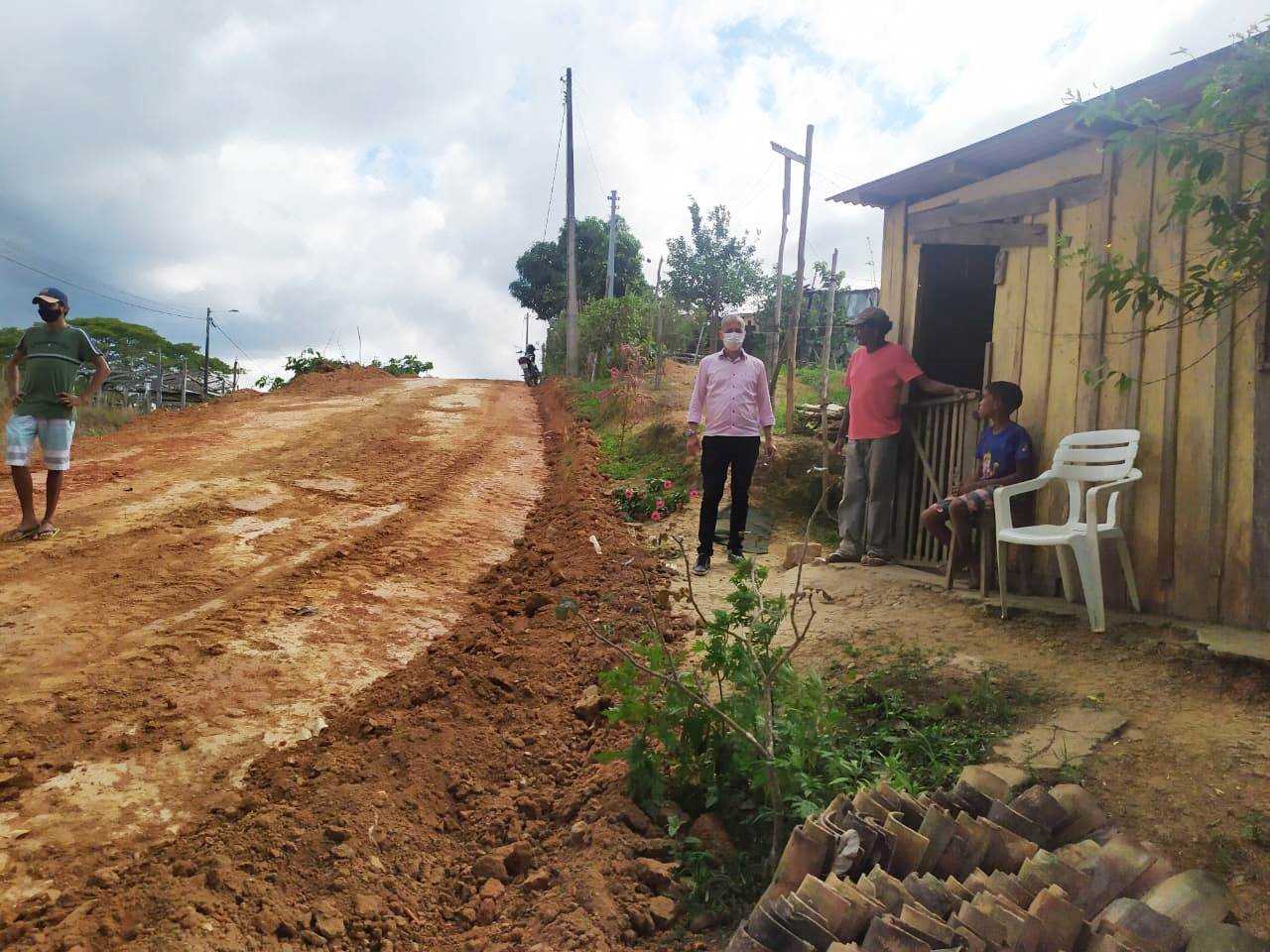 Camacã: A semana de visitas a obras do prefeito Paulo do Gás foi bastante produtiva